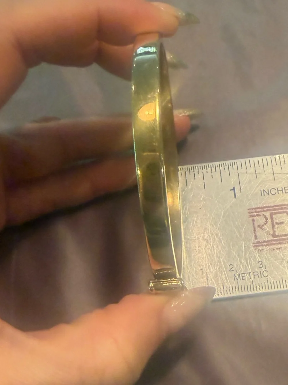 Kate Spade Take a Bow Gold Bangle - Picture 4 of 9